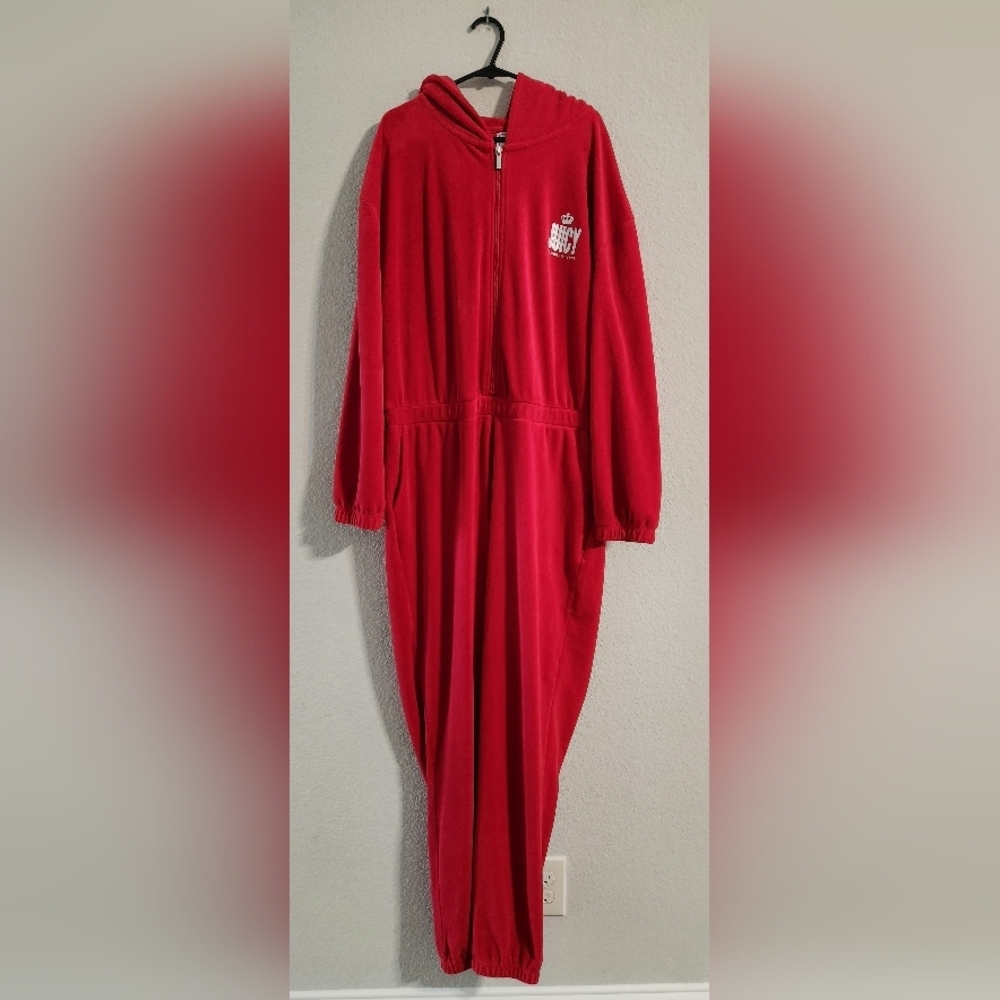 Juicy Couture Red Velour Zip-up hooded jumpsuit Women’s size large